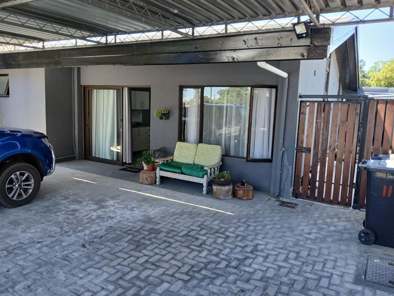 1 Bedroom Property for Sale in Gordons Bay Western Cape